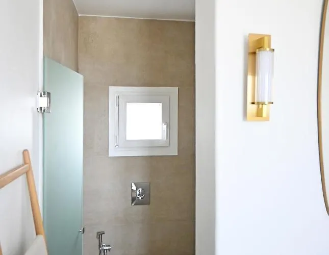 Halara Nyaraló Áno Merá